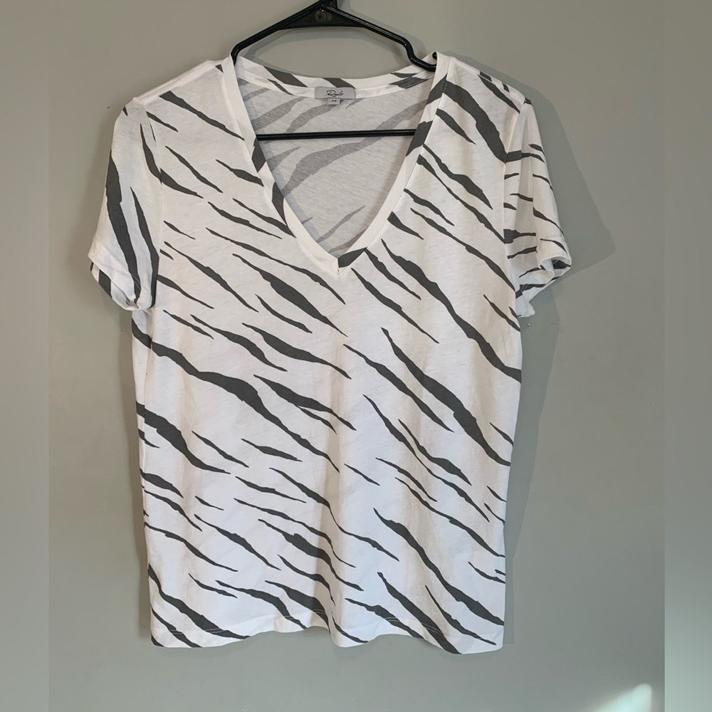 Rails Cara Ivory Abstract Tiger top  T-shirt